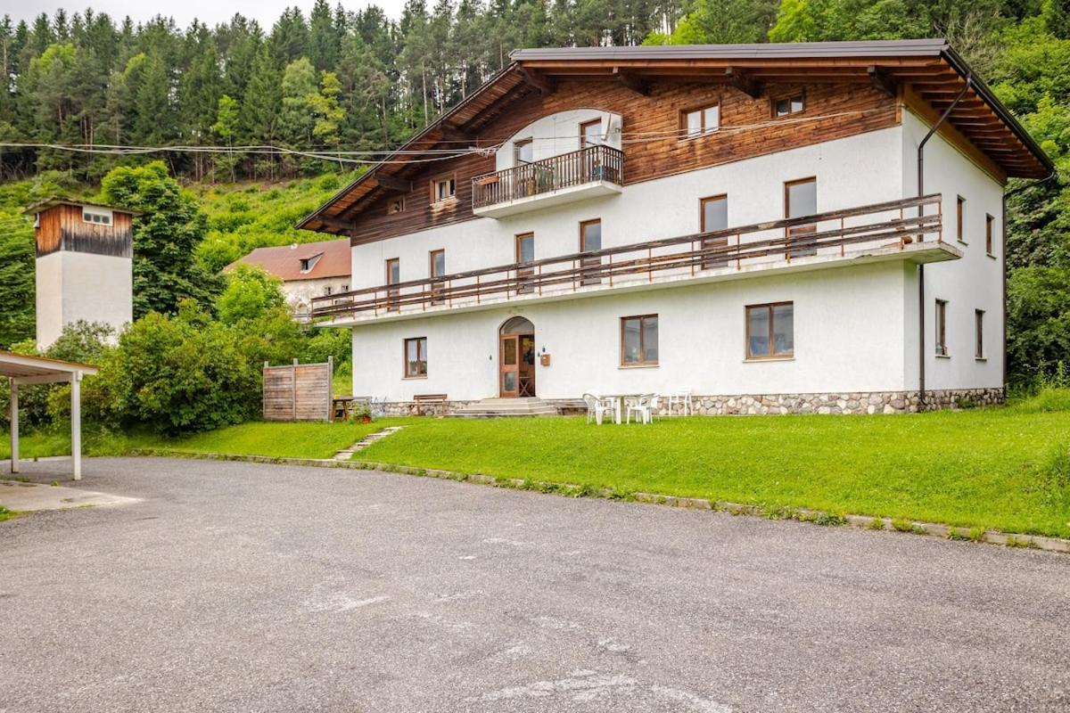 Lussuosa Suite In Montagna Con Wifi E Netflix 塔尔维西奥 外观 照片